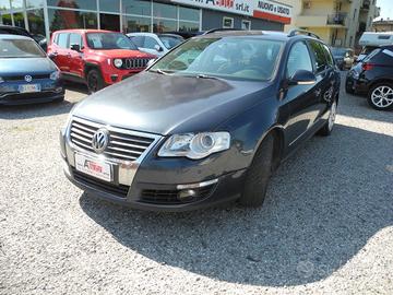 VOLKSWAGEN Passat Variant 2.0 TDI DPF DSG Highli