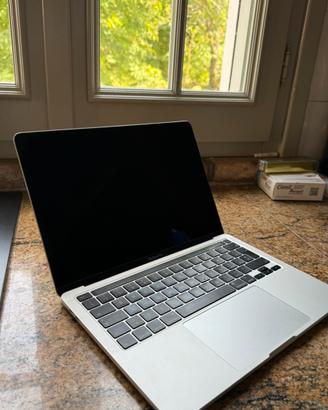 MacBook Pro 13 2020 i5 8GB 256GB + Magic Mouse 2