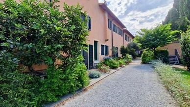 Casa indipendente di 90 m² con 4 locali a Pisa