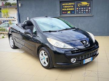 Peugeot 207 1.6 HDi 110CV CC Féline