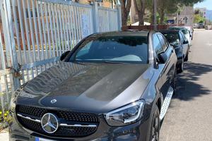 Mercedes glc coupe 300d con tetto panoramico