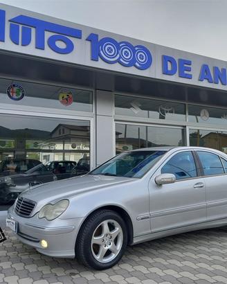 MERCEDES Classe C 200 CDI BERLINA * AVANTGARDE * V