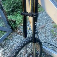 Forcelle marzocchi enduro