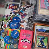 figurine carte scatola piena 