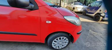 HYUNDAI I10 2009 - PARAFANGO DESTRO