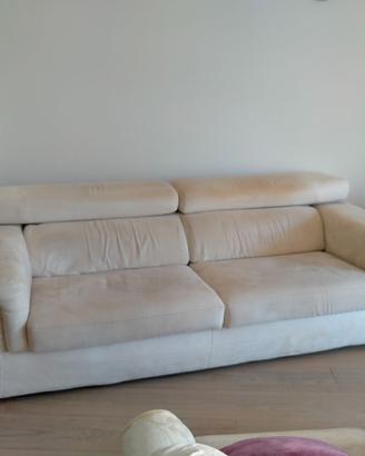 Divano di Poltrone e Sofà