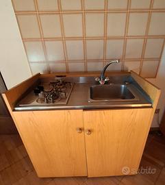 Pratico blocchetto cucina