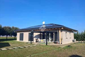 VILLA SINGOLA A MESOLA