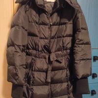 Piumino Manila Grace  nero con cintura in vita