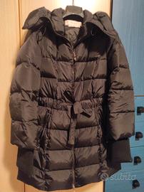 Piumino Manila Grace  nero con cintura in vita