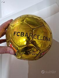 Pallone F.C. Barcellona, firmato.