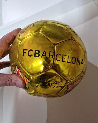 Pallone F.C. Barcellona, firmato.