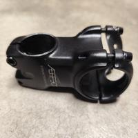 Attacco manubrio Race Face Aeffect 35×50mm