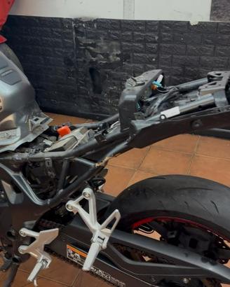CB750 Hornet 2023/24 Ricambi
