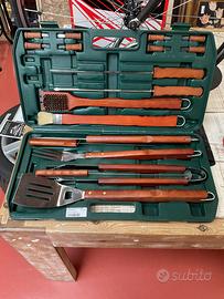 Set utensili per grigliata