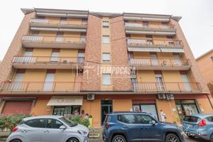 BILOCALE/TRILO CON ASCENSORE