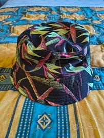 Cappello a secchiello da pescatore floreale 