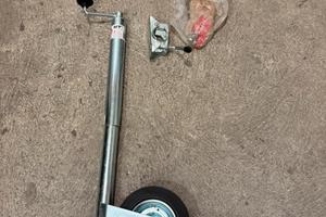 ruotino anteriore servotimone