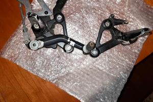 pedane aprilia shiver750