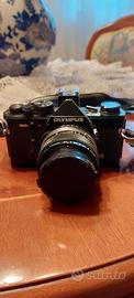 Macchina fotografica Olympus più accessori
