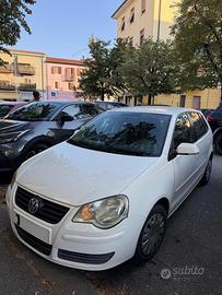 Volswagen polo