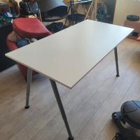 Scrivania Ikea Galant