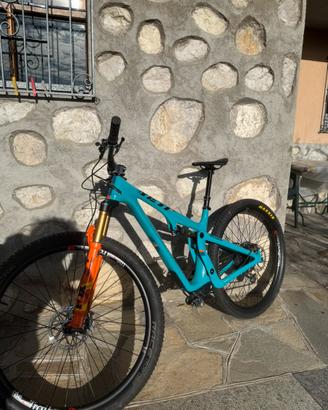 Yeti SB100