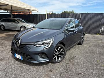 RENAULT CLIO 2020