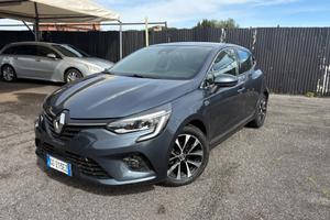 RENAULT CLIO 2020