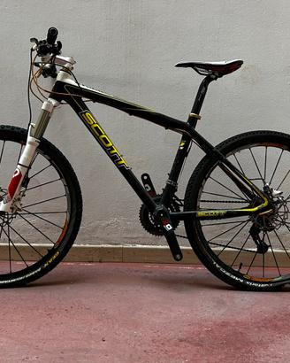 SCOTT SCALE 26 CARBONIO