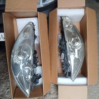 Due fari anteriori peugeot 207