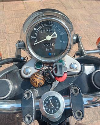 Suzuki TU 250 x 2001