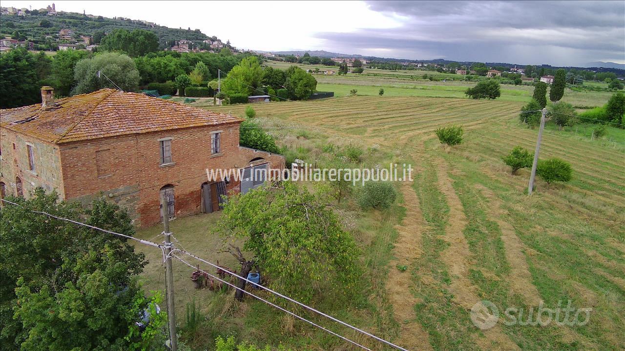 CL14 - Affascinante Casale Rustico da Ristrutturar - Vista 4