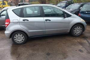 Mercedes classe A 160 cdi neopatentati 