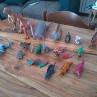 Dinosauri vari assortiti
