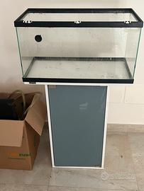 Acquario da 60 litri completo con mobiletto