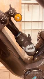 Ammortizzatorie Ohlins