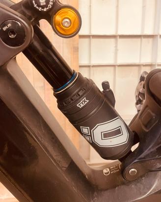 Ammortizzatorie Ohlins