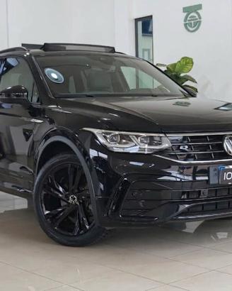 VW Tiguan 2.0 TDI 150cv DSG R-Line TETTO 2024