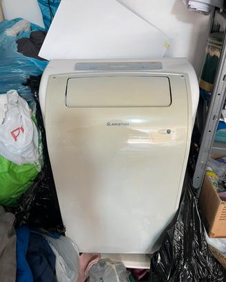Condizionatore portatile ARISTON