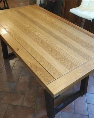 Tavolo in legno