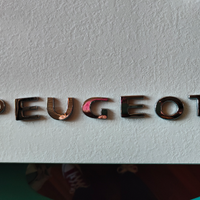 Scritta Peugeot