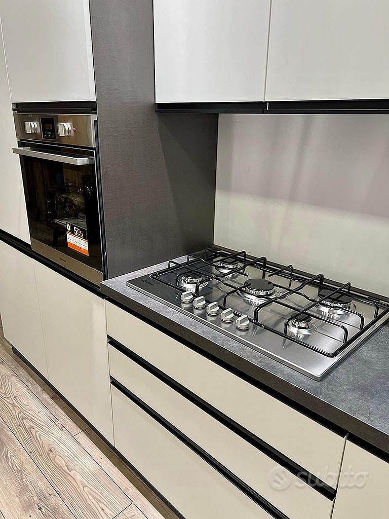 Subito - Outlet Arredamento - Cucina NewAge pensili alti - no eldom -  Arredamento e Casalinghi In vendita a Milano