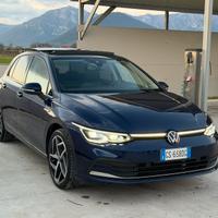 Golf 8 style