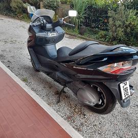 Suzuki Burgman 400