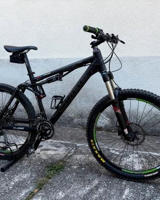 Cube AMS Pro 125 Full Suspended - Allestimento Cus