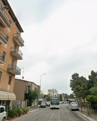 Camera SINGOLA in comodo QUADRILOCALE
