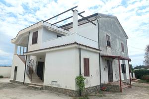 Quadrilocale con garage a Capaccio Paestum (SA)