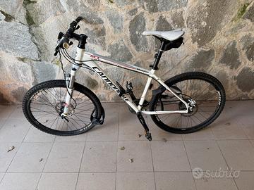 Bicicletta Canondale