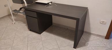 Scrivania Ikea Malm
